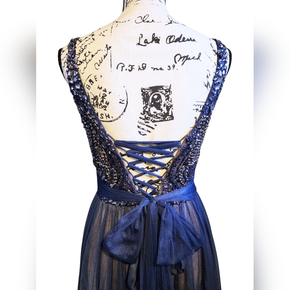 Fiesta Fashion Backless Navy Blue & Nude Dress - Picture 14 of 16